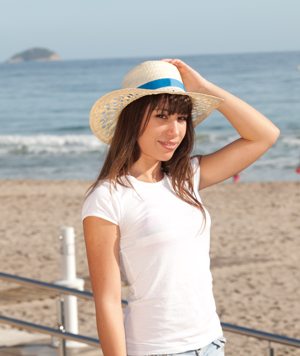 ap761983-dg1_23okm0f0.png